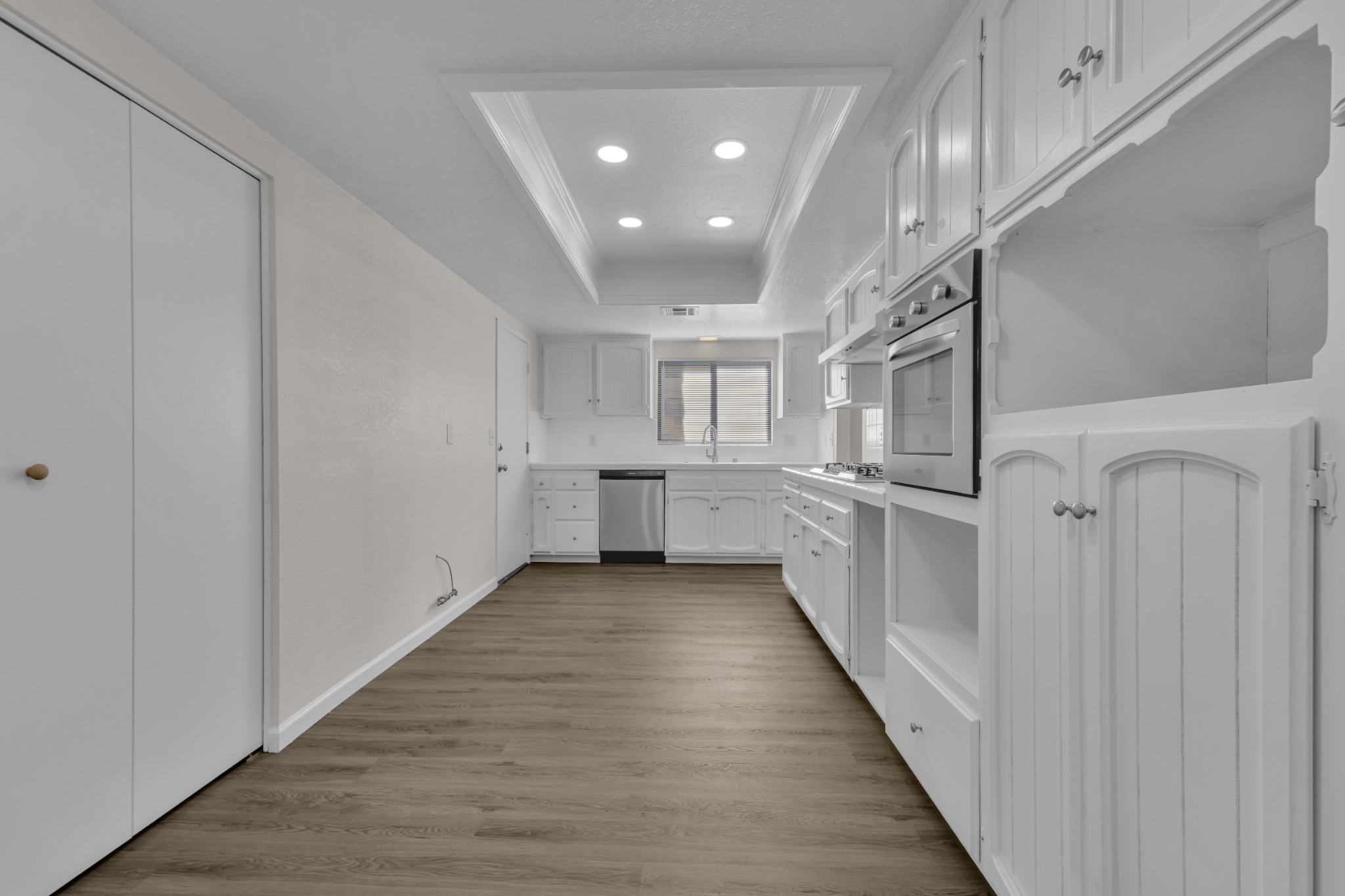 Updated kitchen at 42865 Normandy Lane